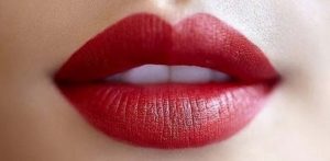 Read more about the article How to Make Your Lips Bigger Naturally Permanently?